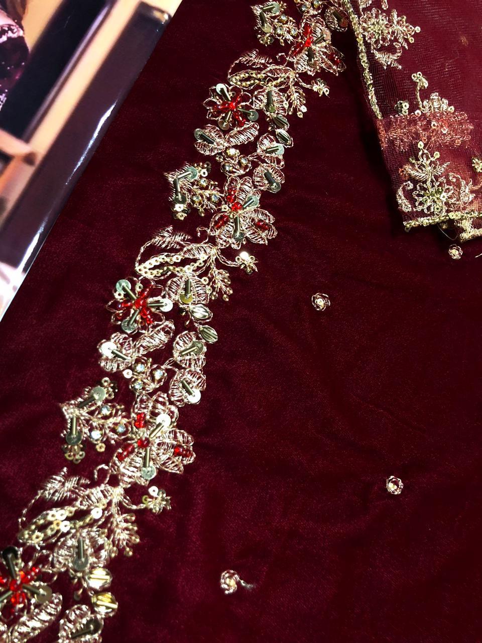 *Aneelas Luxury Velvet Article*